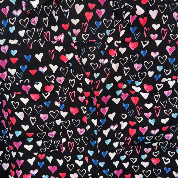 Express Multicolor Heart Pattern Blouse - Picture 3 of 3